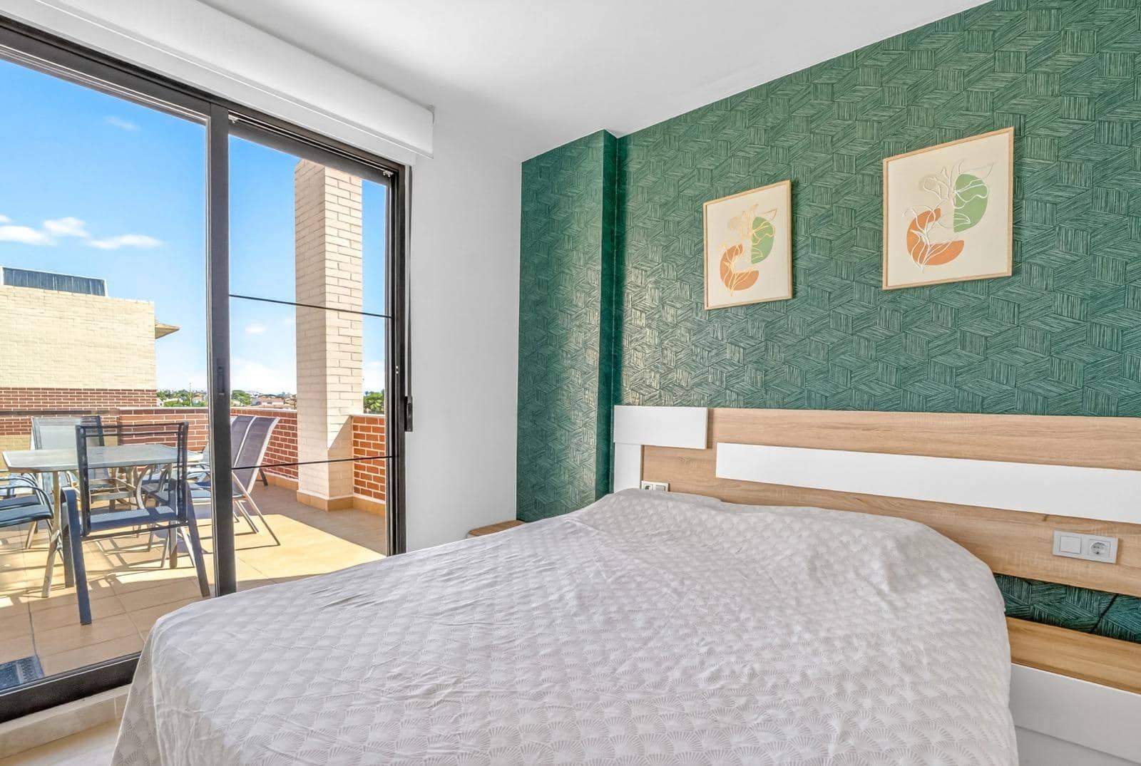 3 soverom Leilighet til salgs i Orihuela Costa med svømmebasseng garasje - € 249 900 (Ref: 10017661)