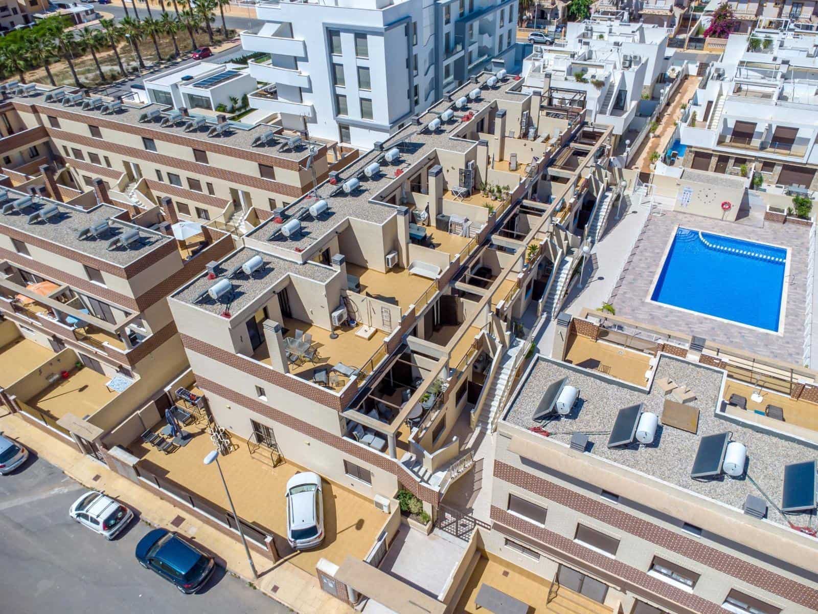 3 soverom Leilighet til salgs i Orihuela Costa med svømmebasseng garasje - € 249 900 (Ref: 10017661)