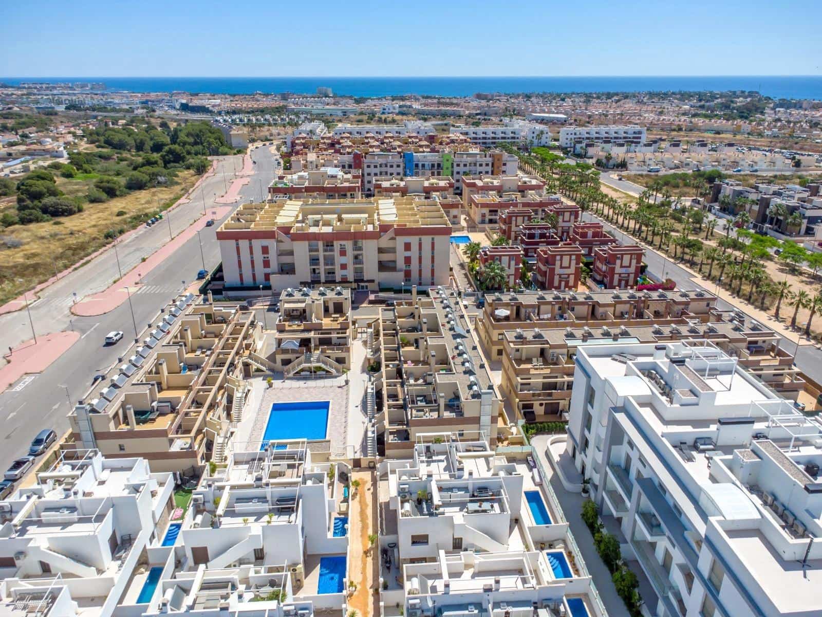 3 soverom Leilighet til salgs i Orihuela Costa med svømmebasseng garasje - € 249 900 (Ref: 10017661)