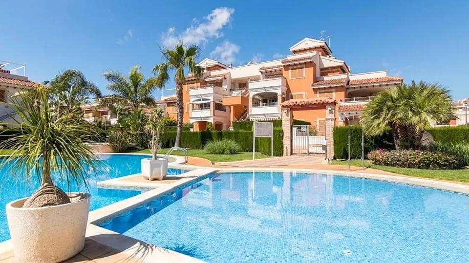 2 bedroom Penthouse for sale in Orihuela Costa with pool - € 229,900 (Ref: 10017662)