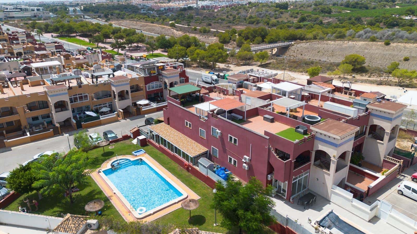 Apartamento de 2 habitaciones en Los Altos en venta con piscina - 249.000 € (Ref: 10018598)