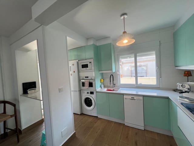Bungalow de 2 habitaciones en Parque Acuático - Sector 25, Torrevieja en venta con piscina - 260.000 € (Ref: 10019179)