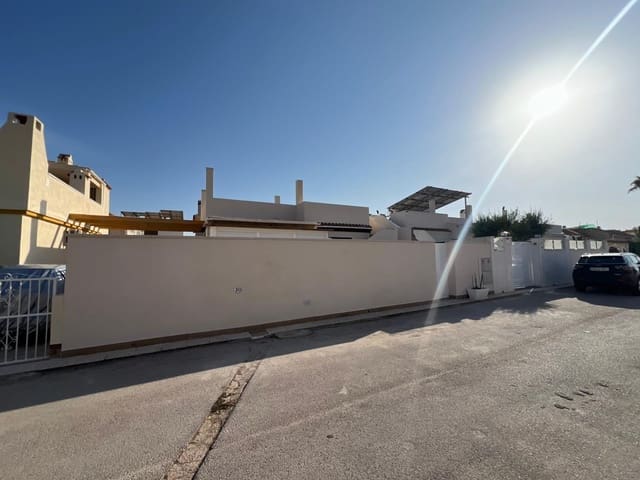 Bungalow de 2 habitaciones en Parque Acuático - Sector 25, Torrevieja en venta con piscina - 260.000 € (Ref: 10019179)