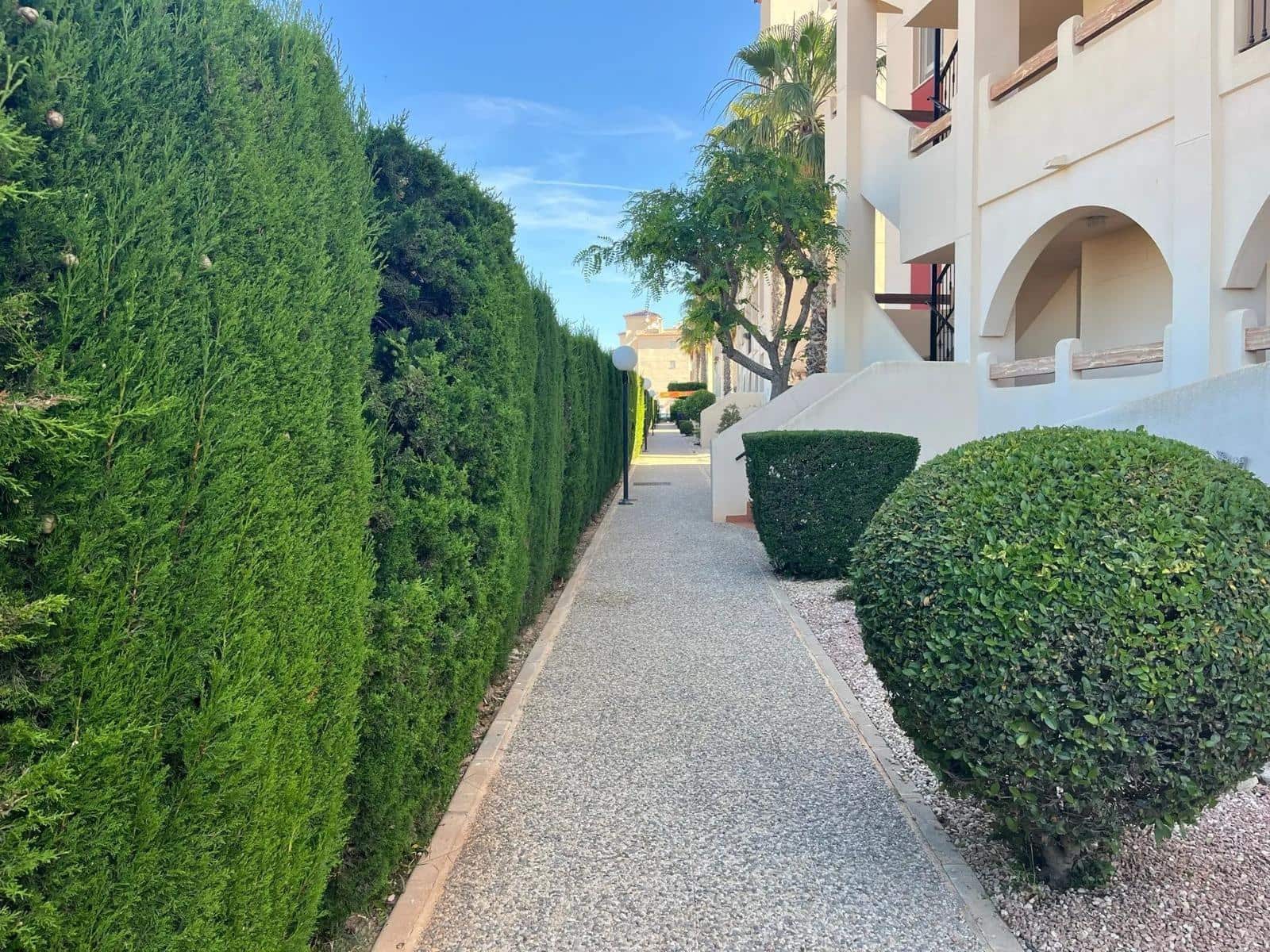 2 soveværelse Lejlighed til salg i Orihuela Costa med swimmingpool - € 179.900 (Ref: 10024361)