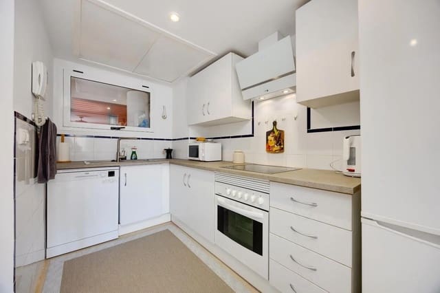2 chambre Appartement à vendre à Punta Prima, Orihuela avec piscine - 194 969 € (Ref: 10024362)