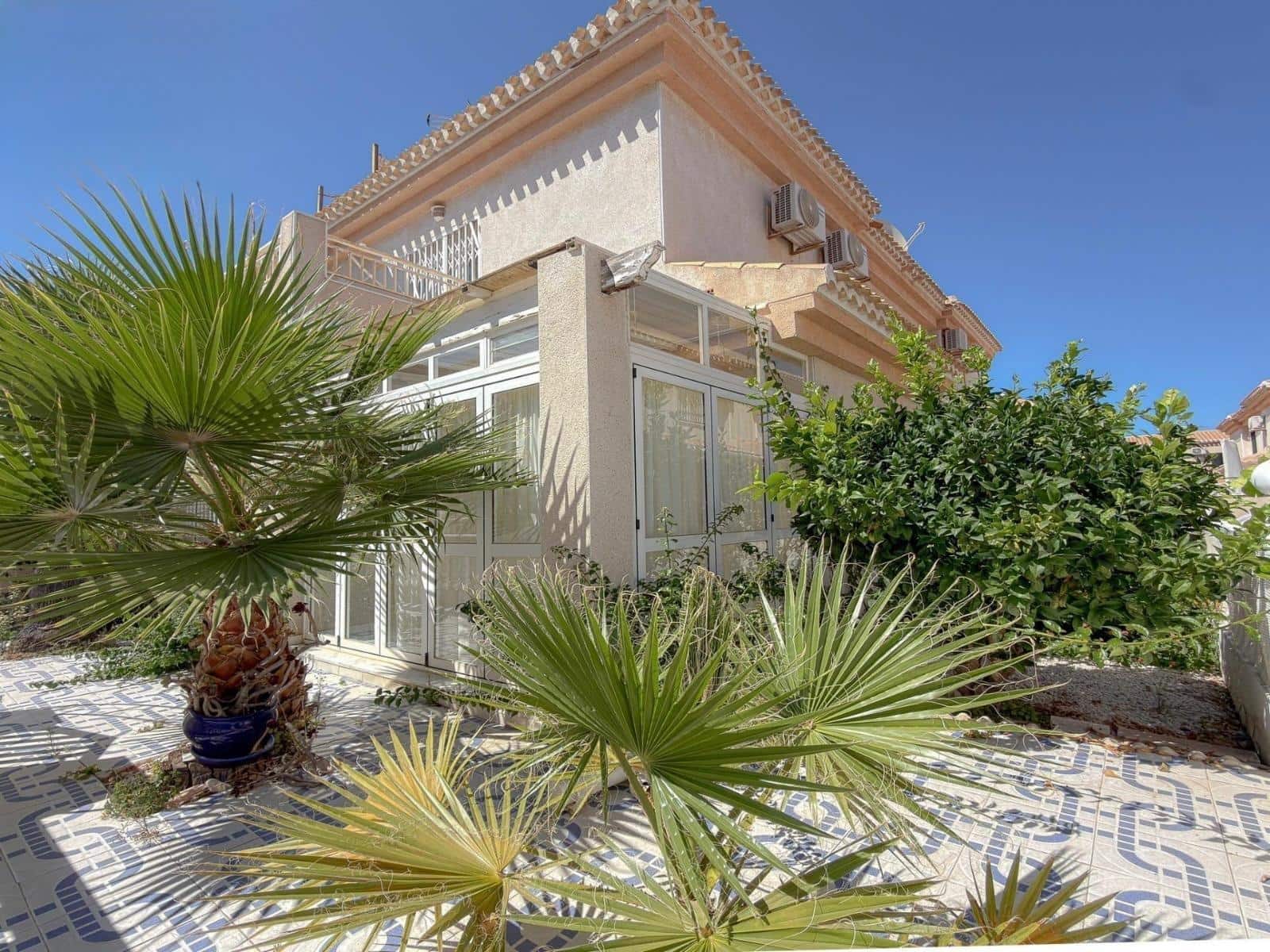 3 bedroom Villa for sale in Orihuela Costa with pool - € 249,900 (Ref: 10025909)
