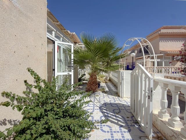 3 bedroom Villa for sale in Orihuela Costa, Orihuela with pool - € 249,900 (Ref: 10025909)