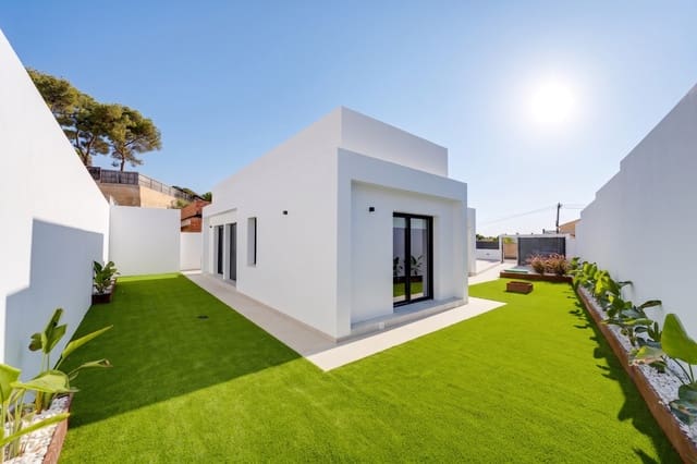 3 soveværelse Villa til salg i Los Balcones - Los Altos, Torrevieja med swimmingpool - € 790.000 (Ref: 10030710)