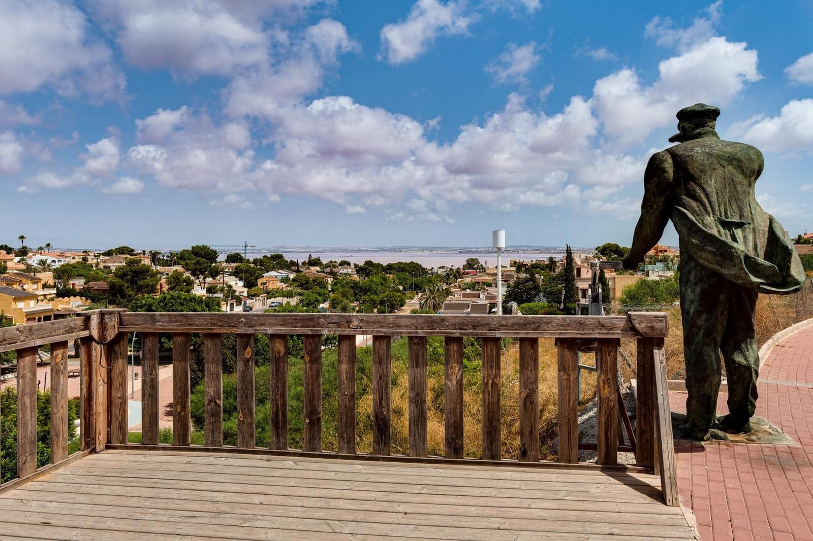 3 soveværelse Villa til salg i Torrevieja med swimmingpool - € 790.000 (Ref: 10030710)