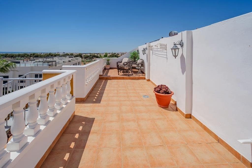 3 bedroom Penthouse for sale in Los Dolses with pool - € 375,000 (Ref: 10037573)