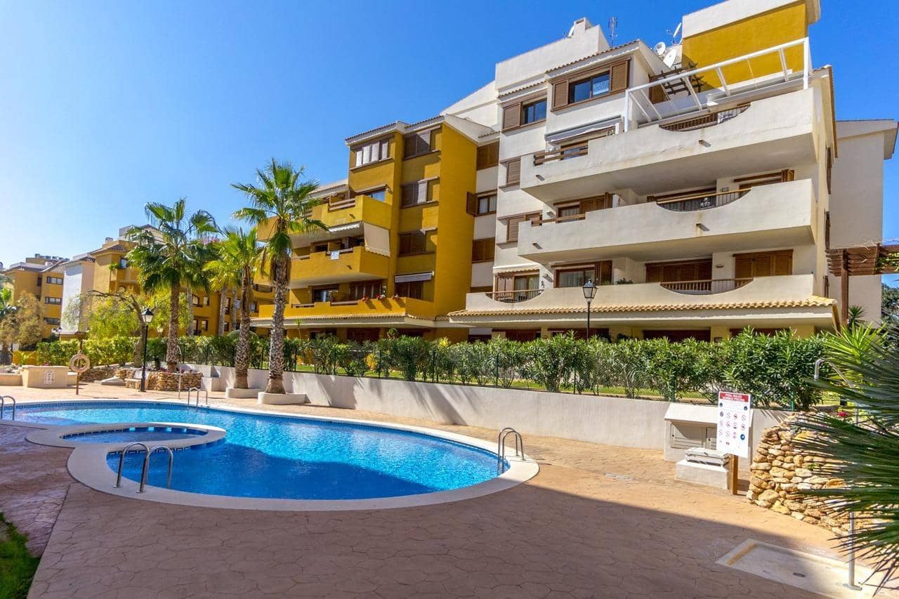 Ático de 3 habitaciones en Punta Prima en venta con piscina garaje - 449.000 € (Ref: 10038442)