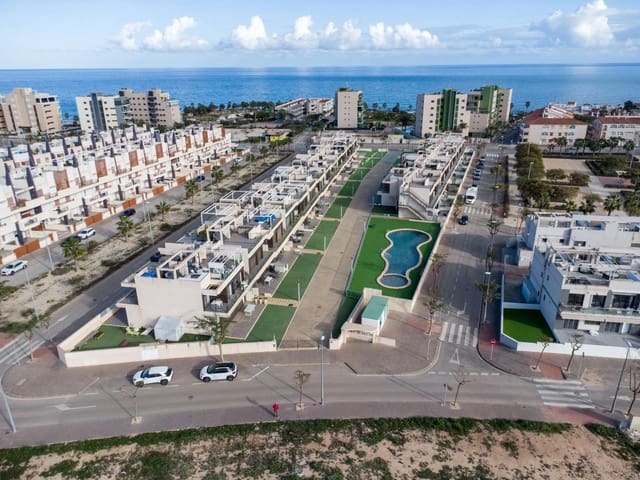 2 quarto Apartamento para venda em Mil Palmeras, Pilar de la Horadada com piscina - 240 000 € (Ref: 10045225)