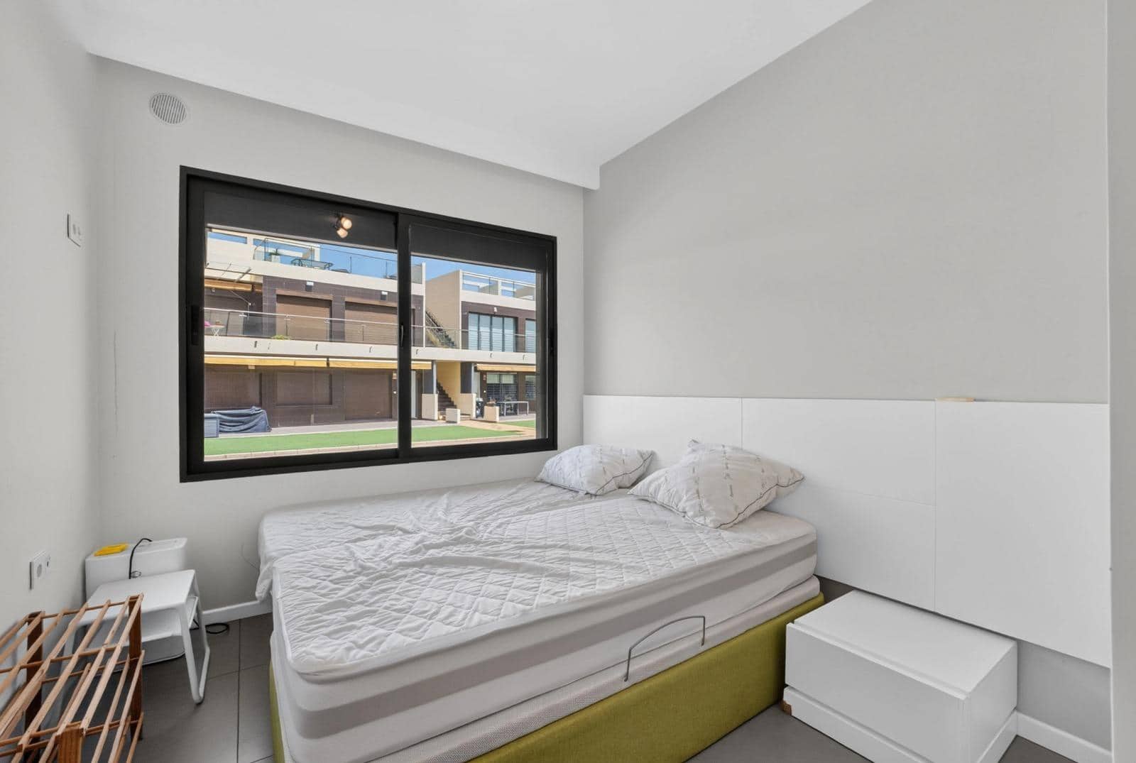 2 quarto Apartamento para venda em Pilar de la Horadada com piscina - 240 000 € (Ref: 10045225)