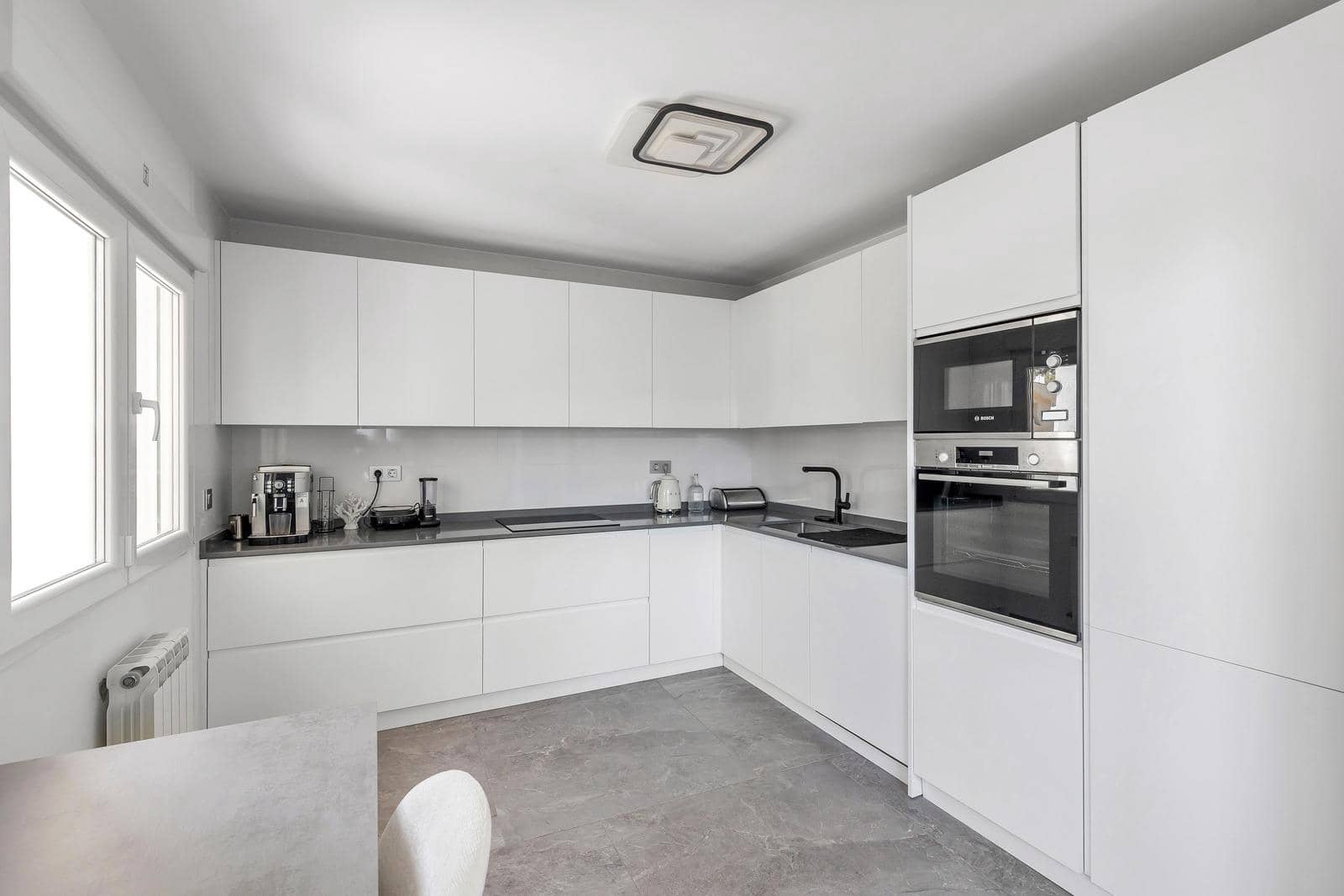 6 sypialnia Willa na sprzedaż w Los Balcones z basenem garażem - 849 000 € (Ref: 10045226)
