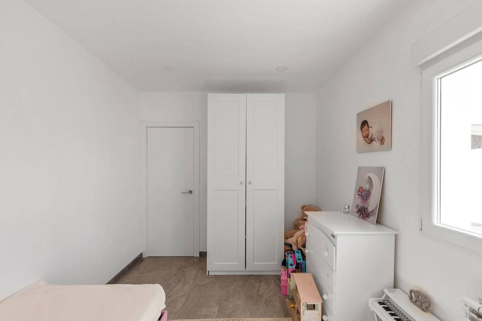 6 sypialnia Willa na sprzedaż w Los Balcones z basenem garażem - 849 000 € (Ref: 10045226)