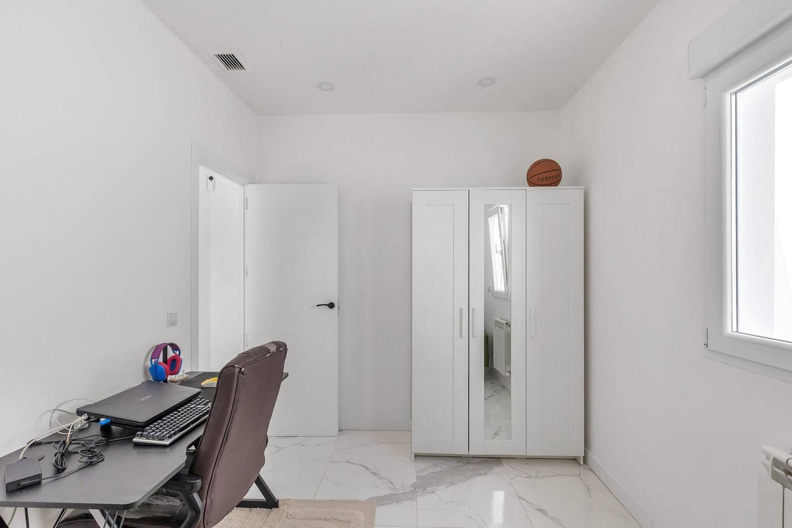 6 sypialnia Willa na sprzedaż w Los Balcones z basenem garażem - 849 000 € (Ref: 10045226)