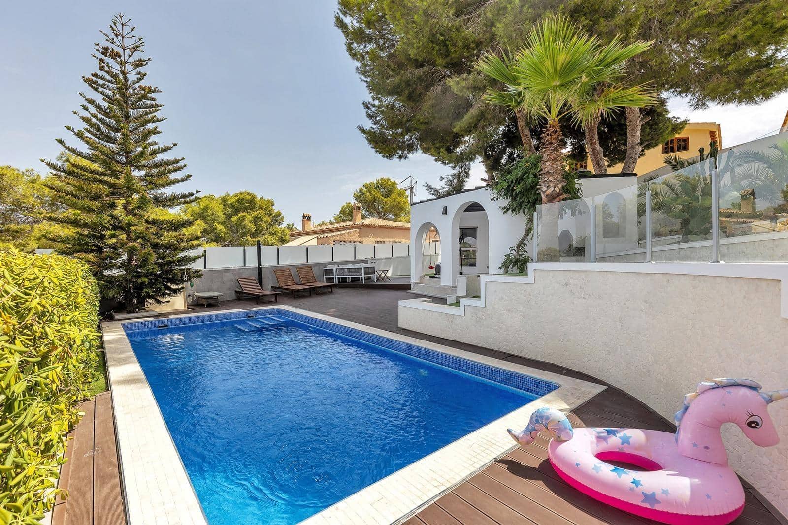 6 sypialnia Willa na sprzedaż w Los Balcones z basenem garażem - 849 000 € (Ref: 10045226)