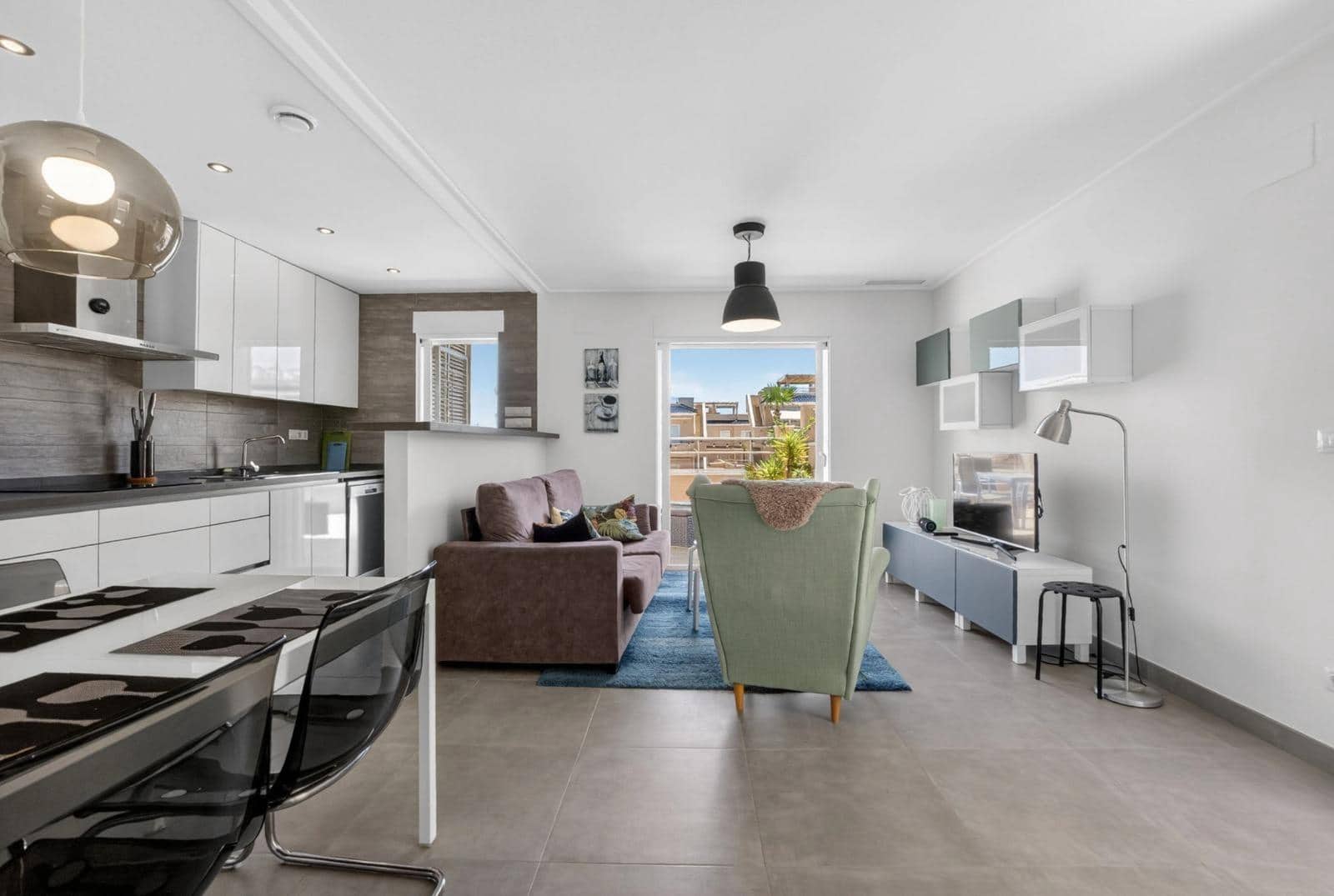 2 Zimmer Apartment zu verkaufen in Punta Prima mit Pool Garage - 284.000 € (Ref: 10050353)