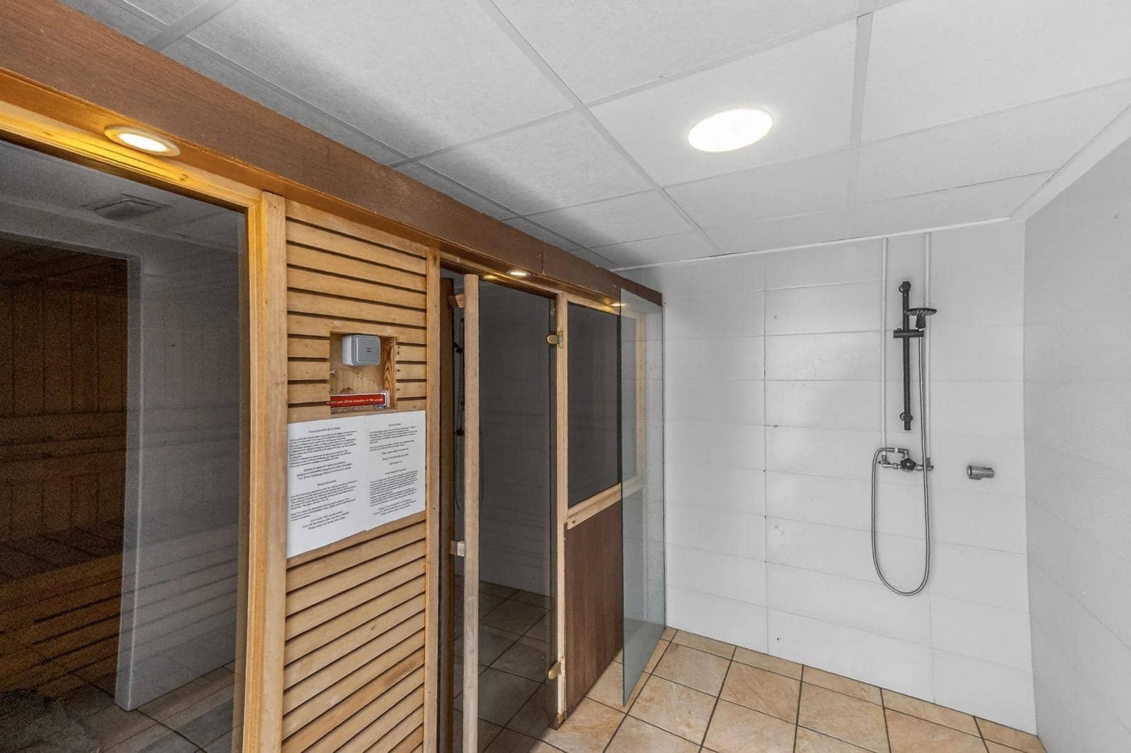2 Zimmer Apartment zu verkaufen in Punta Prima mit Pool Garage - 284.000 € (Ref: 10050353)