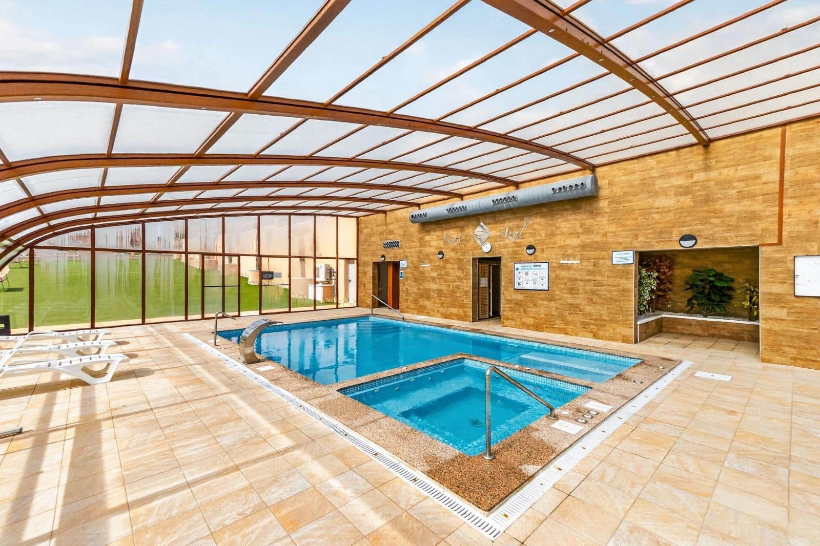 2 Zimmer Apartment zu verkaufen in Punta Prima mit Pool Garage - 284.000 € (Ref: 10050353)
