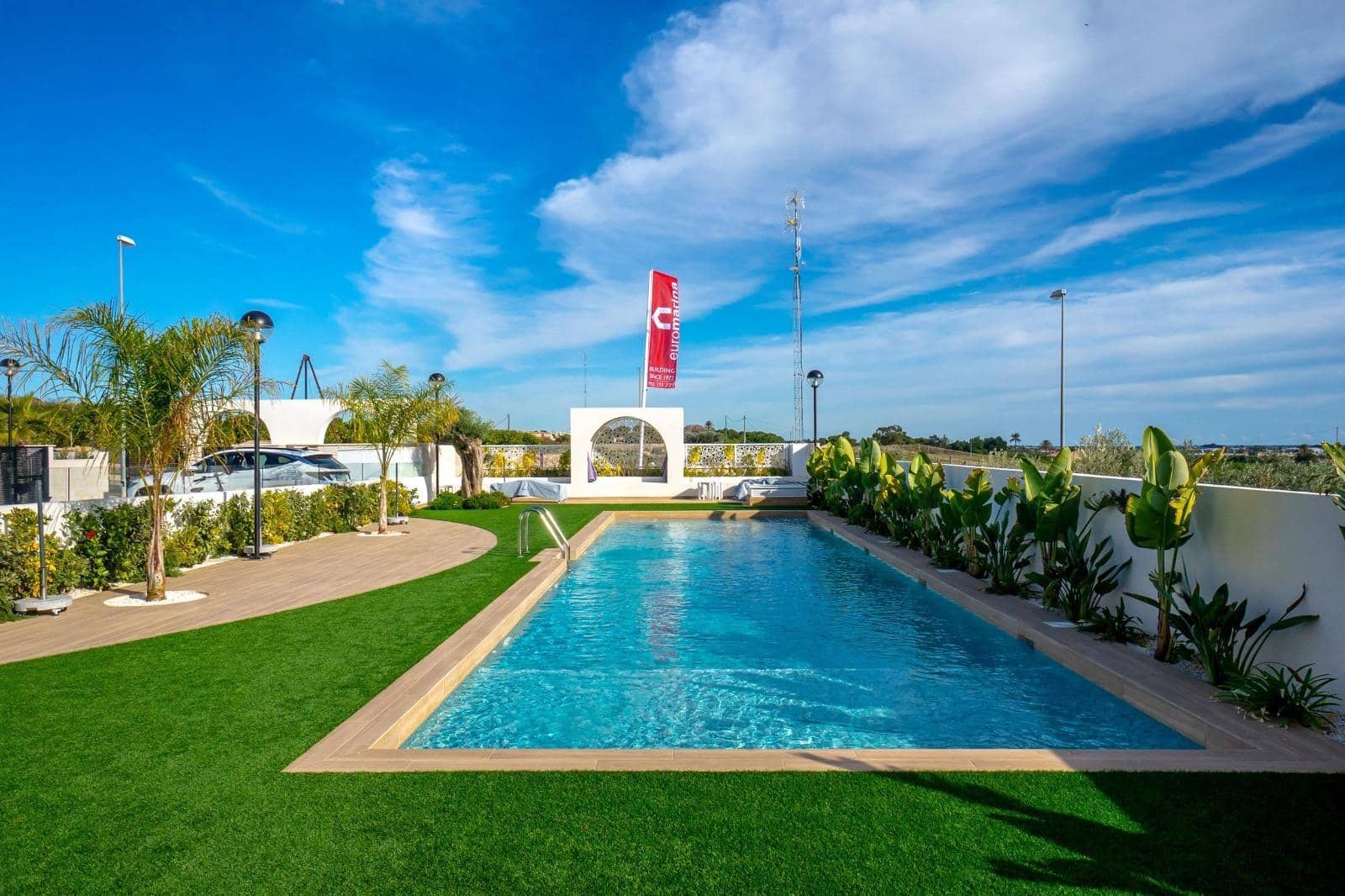 Ático de 2 habitaciones en Rojales en venta con piscina - 329.000 € (Ref: 10055499)