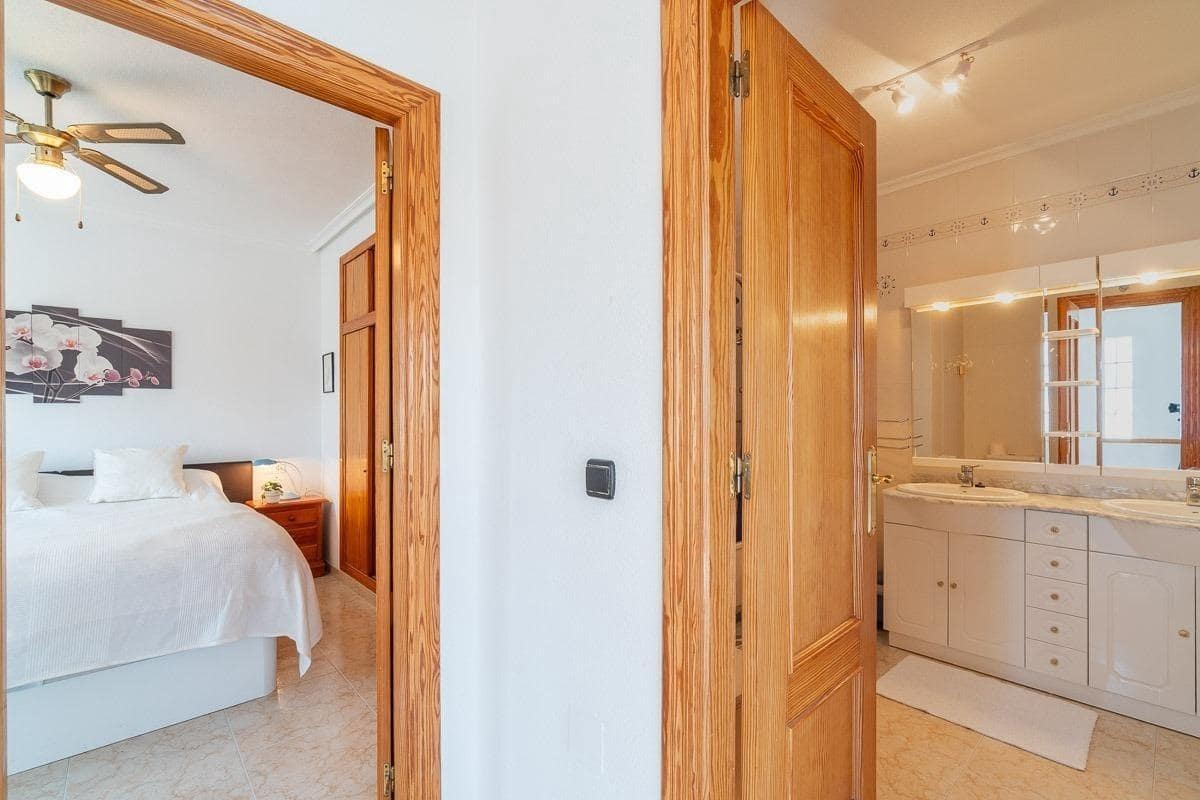 2 sypialnia Dom szeregowy na sprzedaż w Playa Flamenca z basenem - 264 000 € (Ref: 10055500)