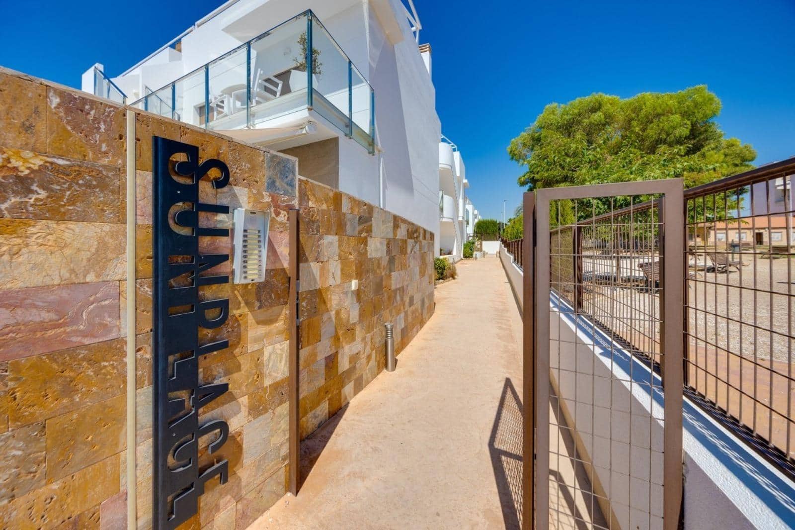 2 sovrum Takvåning till salu i El Mojon med pool - 259 950 € (Ref: 10059425)