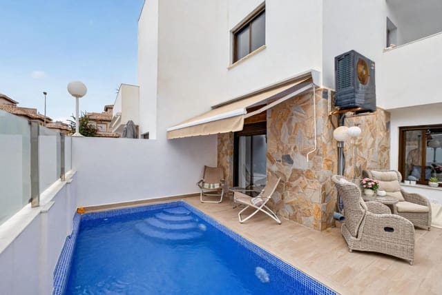 3 slaapkamer Rijtjeshuis te koop in Lomas de Cabo Roig - Los Dolses, Orihuela met zwembad garage - € 329.000 (Ref: 10059426)