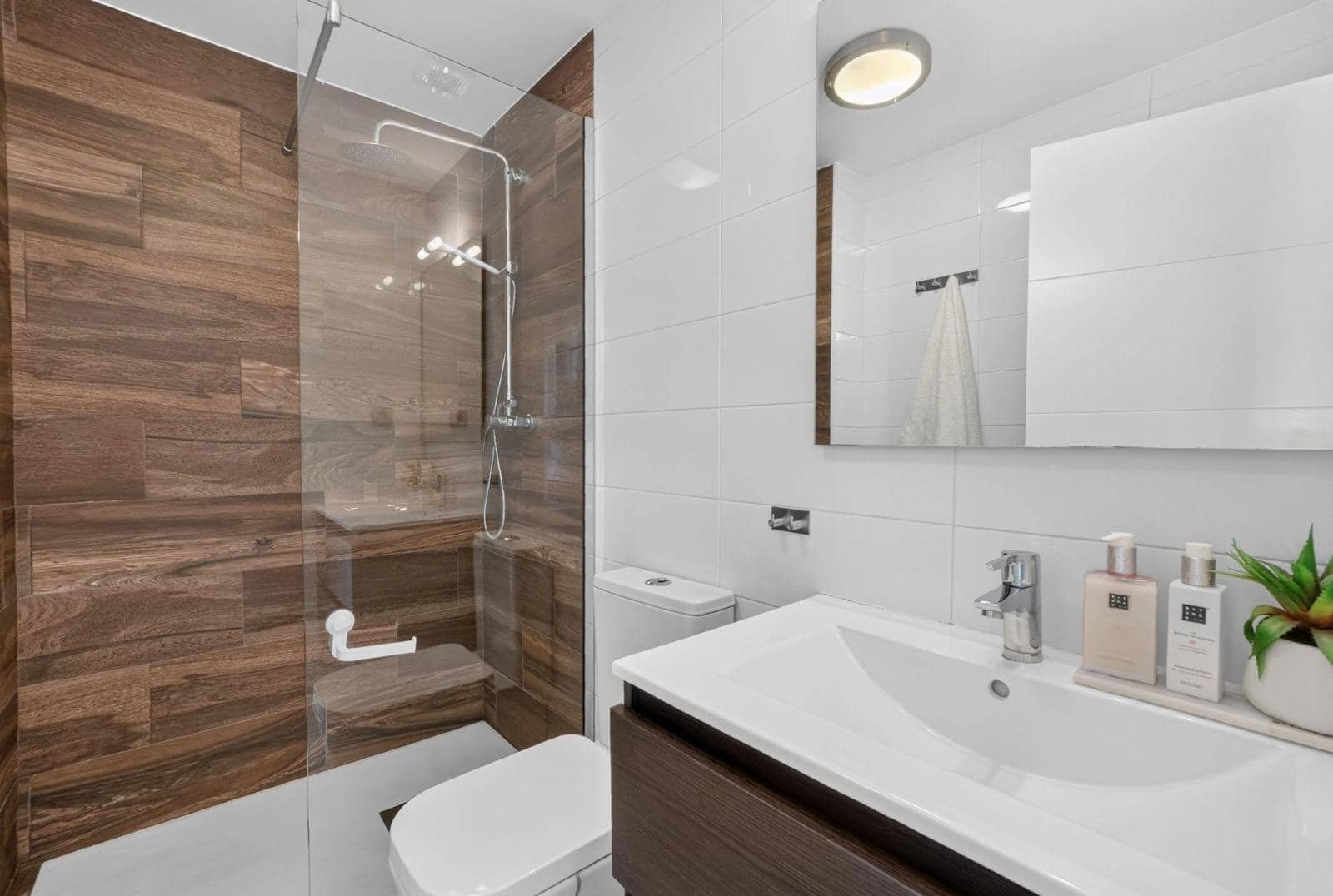 3 slaapkamer Rijtjeshuis te koop in Orihuela Costa met zwembad garage - € 329.000 (Ref: 10059426)