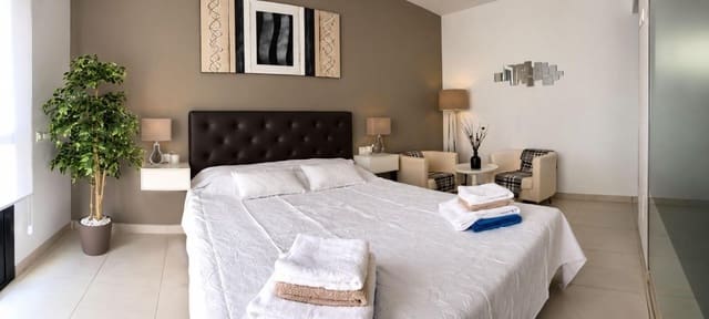 3 makuuhuone Huvila myytävänä paikassa Lomas de Cabo Roig - Los Dolses, Orihuela mukana uima-altaan - 450 000 € (Ref: 10059428)