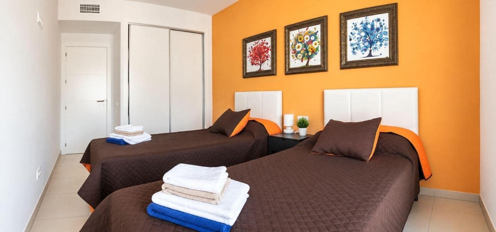 3 soveværelse Villa til salg i Orihuela Costa med swimmingpool - € 450.000 (Ref: 10059428)