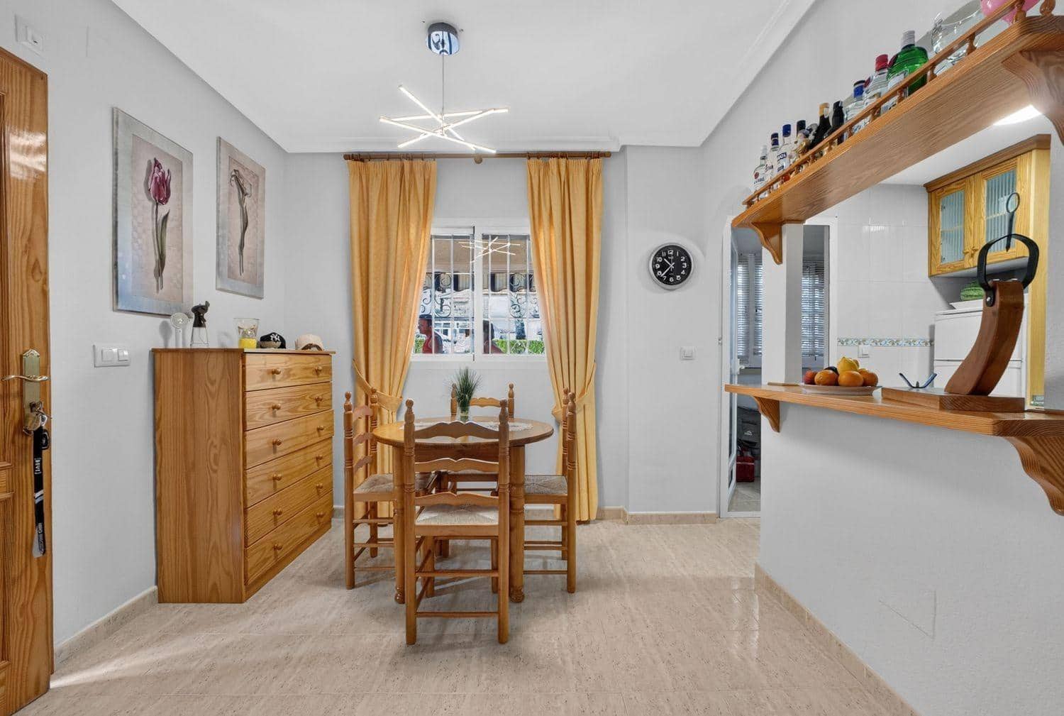 3 chambre Villa/Maison Mitoyenne à vendre à Orihuela Costa avec piscine - 279 000 € (Ref: 10067865)