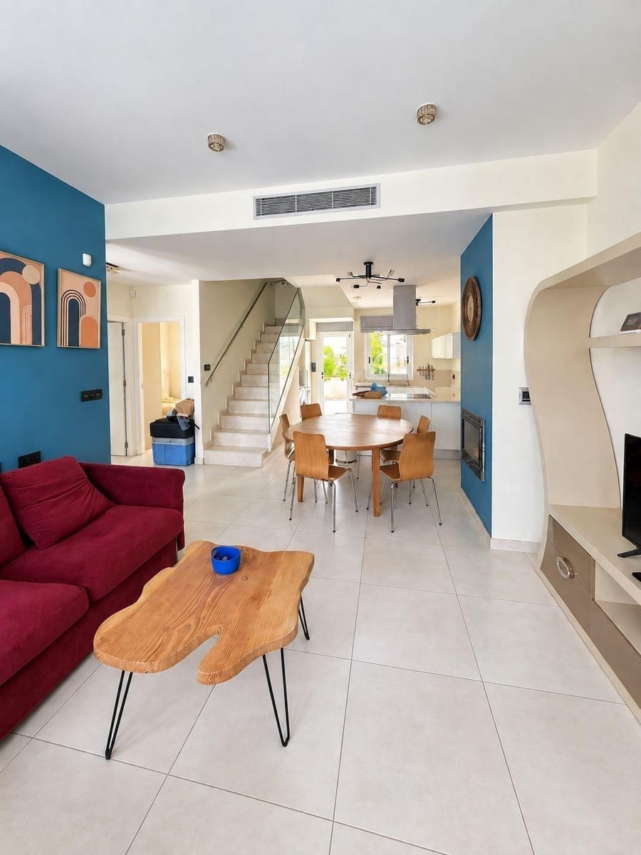 3 camera da letto Villa in vendita in Orihuela Costa con piscina - 399.900 € (Rif: 10070856)