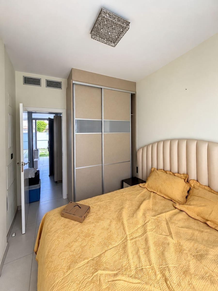 3 camera da letto Villa in vendita in Orihuela Costa con piscina - 399.900 € (Rif: 10070856)