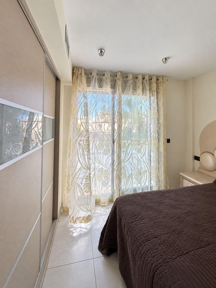 3 camera da letto Villa in vendita in Orihuela Costa con piscina - 399.900 € (Rif: 10070856)