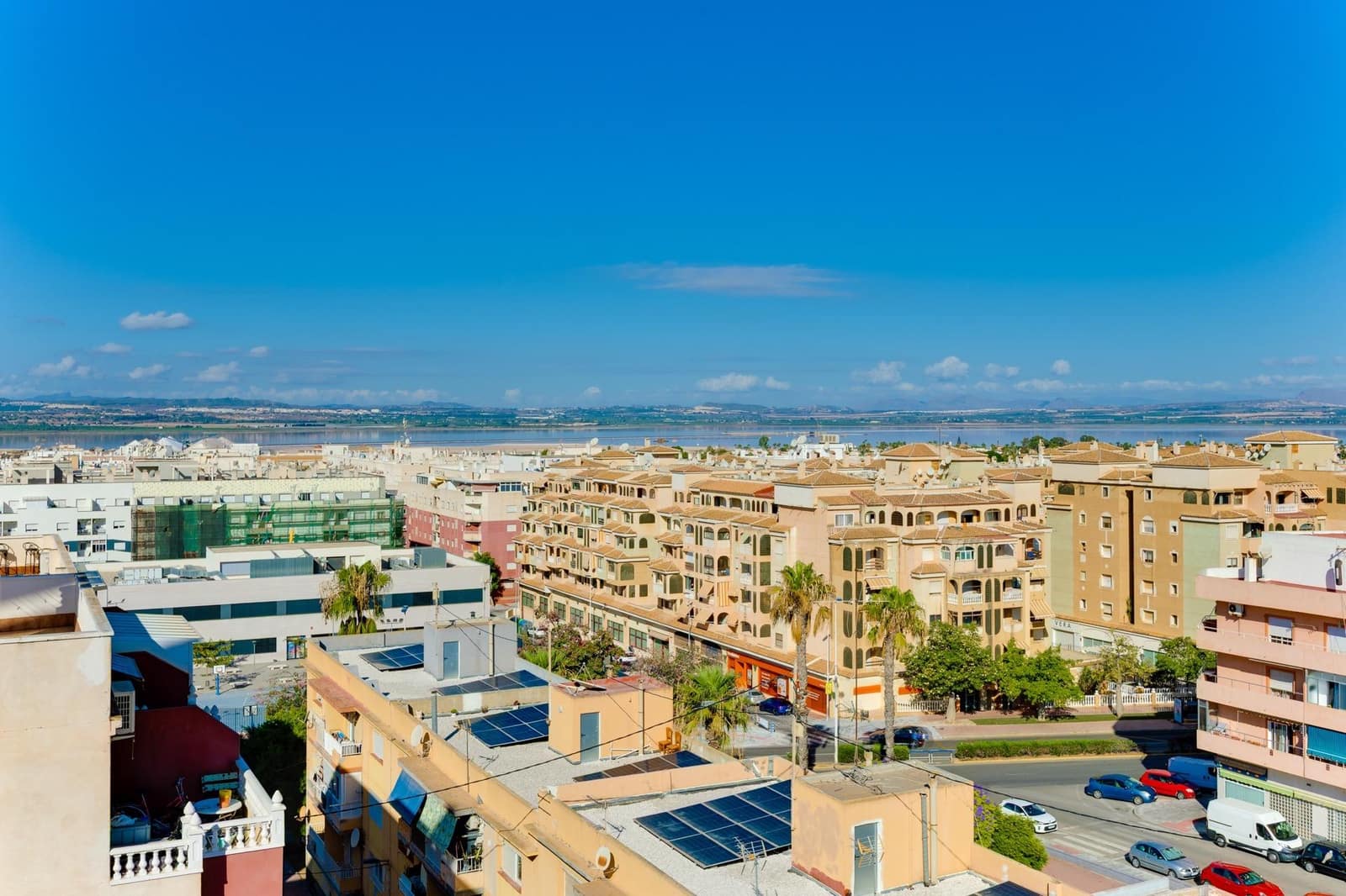 Apartamento de 3 habitaciones en Torrevieja en venta - 169.000 € (Ref: 10072621)