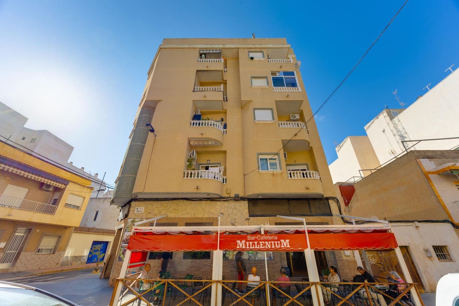 Apartamento de 3 habitaciones en Torrevieja en venta - 169.000 € (Ref: 10072621)