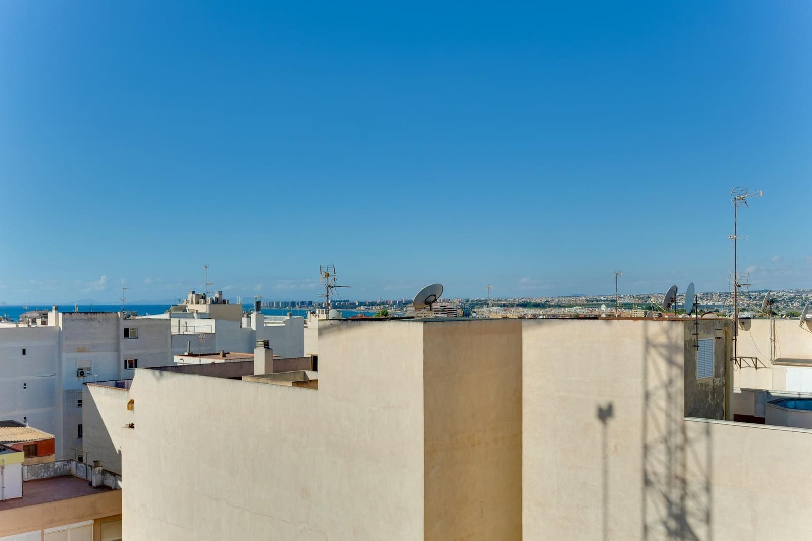 Apartamento de 3 habitaciones en Torrevieja en venta - 169.000 € (Ref: 10072621)