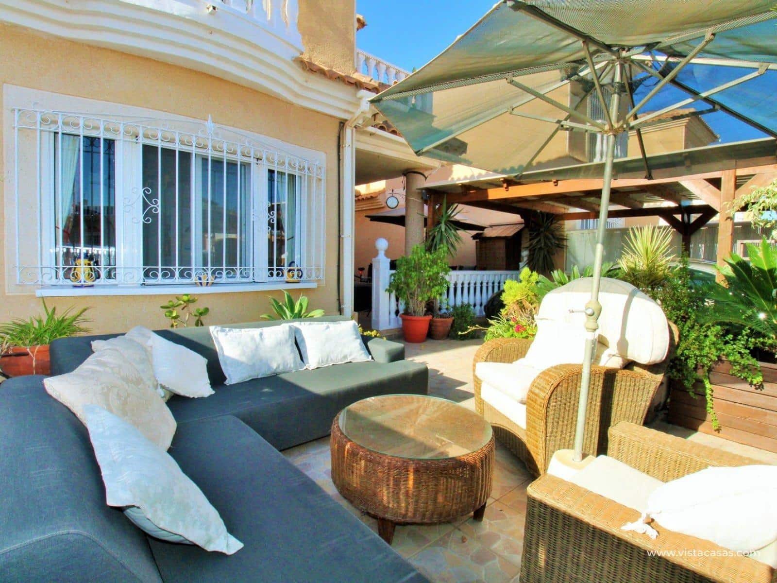 3 Zimmer Villa zu verkaufen in Playa Flamenca mit Pool - 259.950 € (Ref: 10072622)