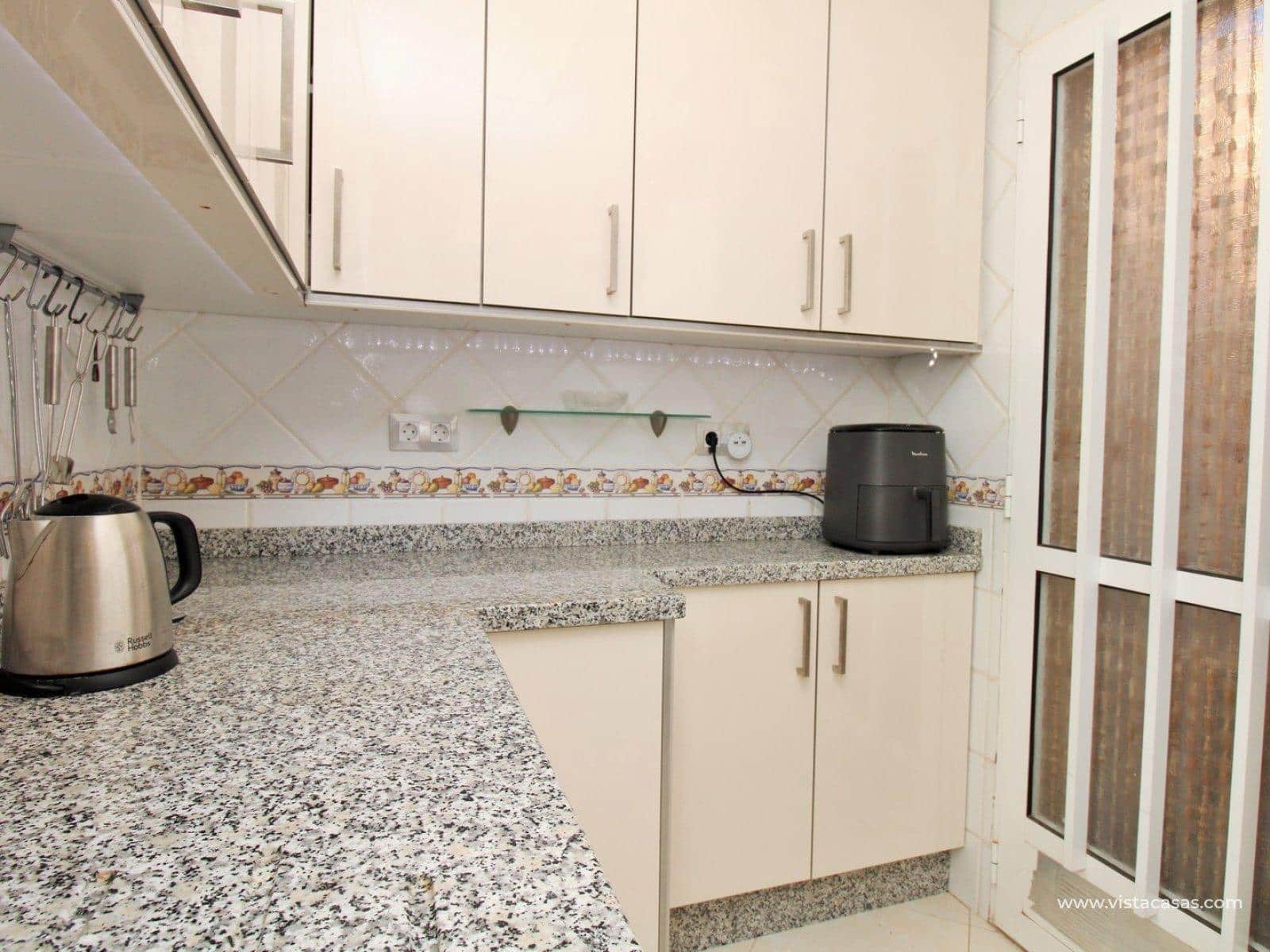 3 Zimmer Villa zu verkaufen in Playa Flamenca mit Pool - 259.950 € (Ref: 10072622)