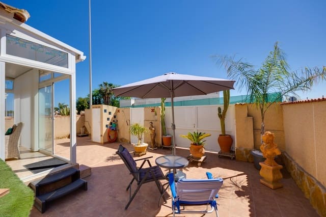 3 makuuhuone Huvila myytävänä paikassa Orihuela Costa, Orihuela mukana uima-altaan - 229 000 € (Ref: 10089625)