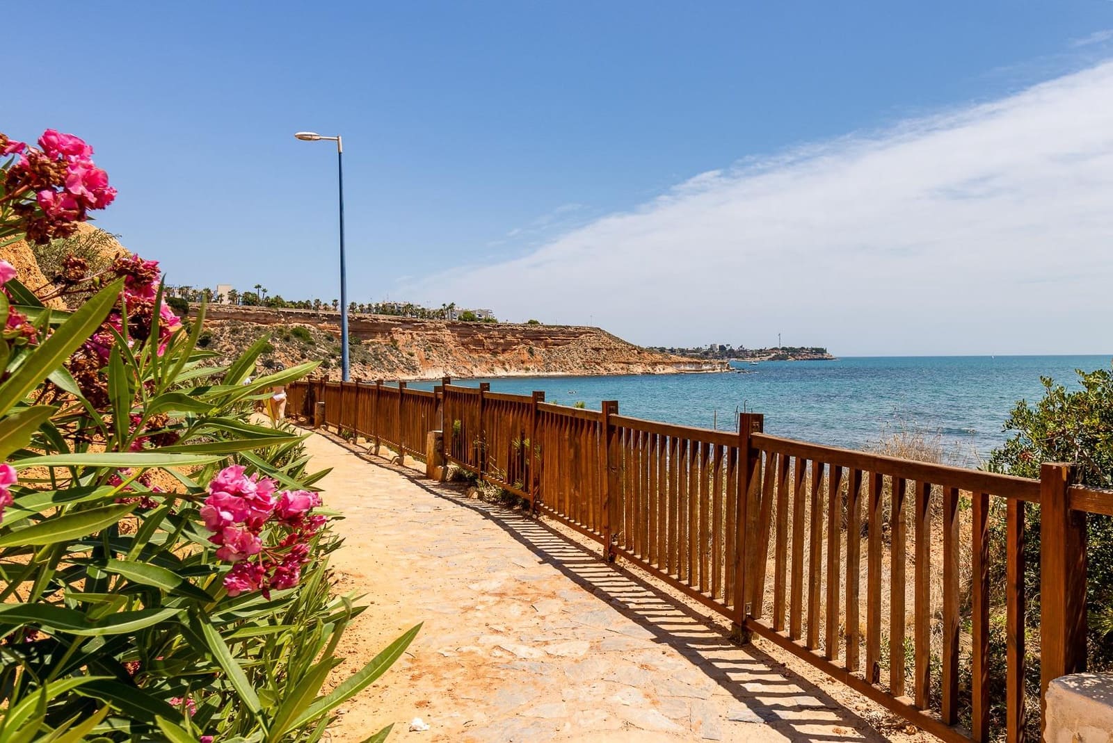 3 soverom Villa til salgs i Orihuela Costa med svømmebasseng - € 229 000 (Ref: 10089625)