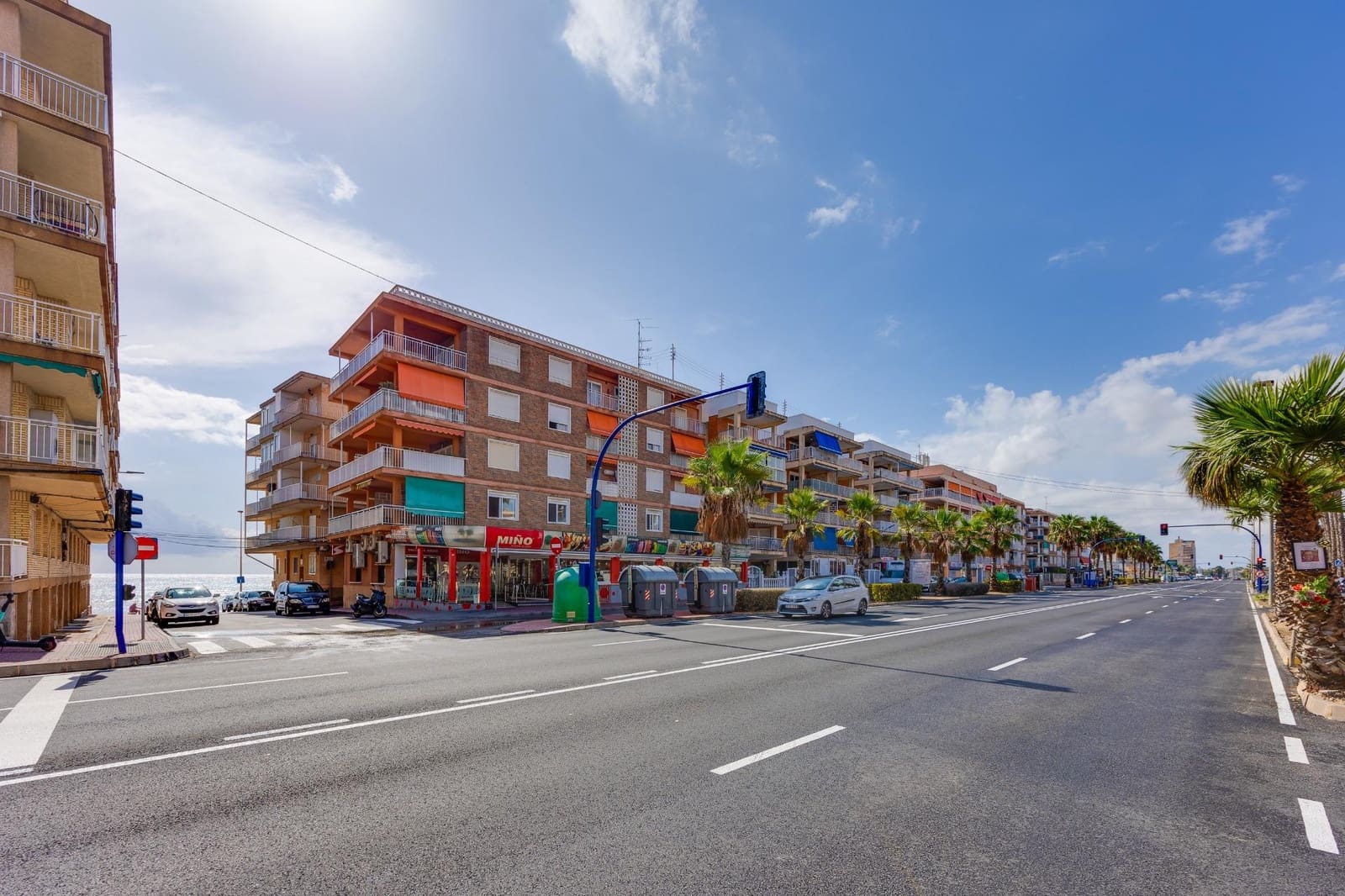 3 soveværelse Lejlighed til salg i Torrevieja - € 265.000 (Ref: 10098341)