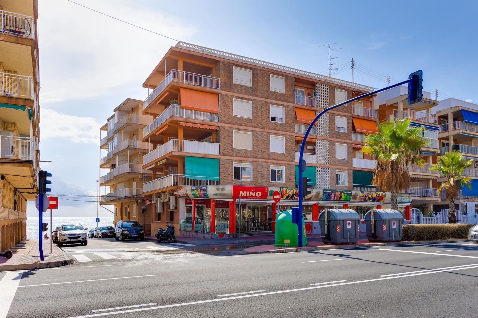 3 soveværelse Lejlighed til salg i Torrevieja - € 265.000 (Ref: 10098341)