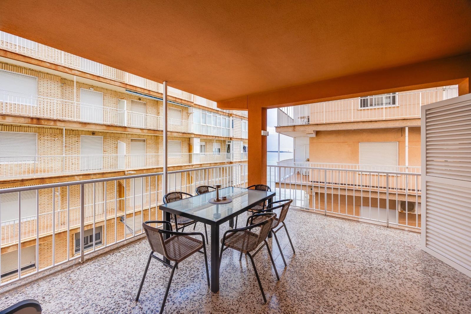3 soveværelse Lejlighed til salg i Torrevieja - € 265.000 (Ref: 10098341)