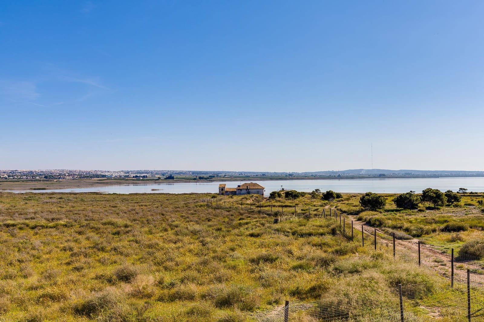 2 quarto Bungalow para venda em San Luis - 115 000 € (Ref: 10100399)