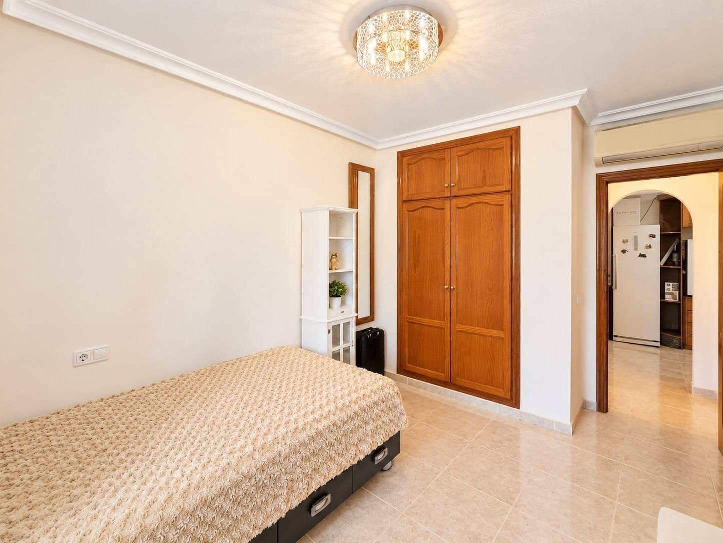 Chalet de 3 habitaciones en Orihuela Costa en venta con piscina - 369.000 € (Ref: 10102548)