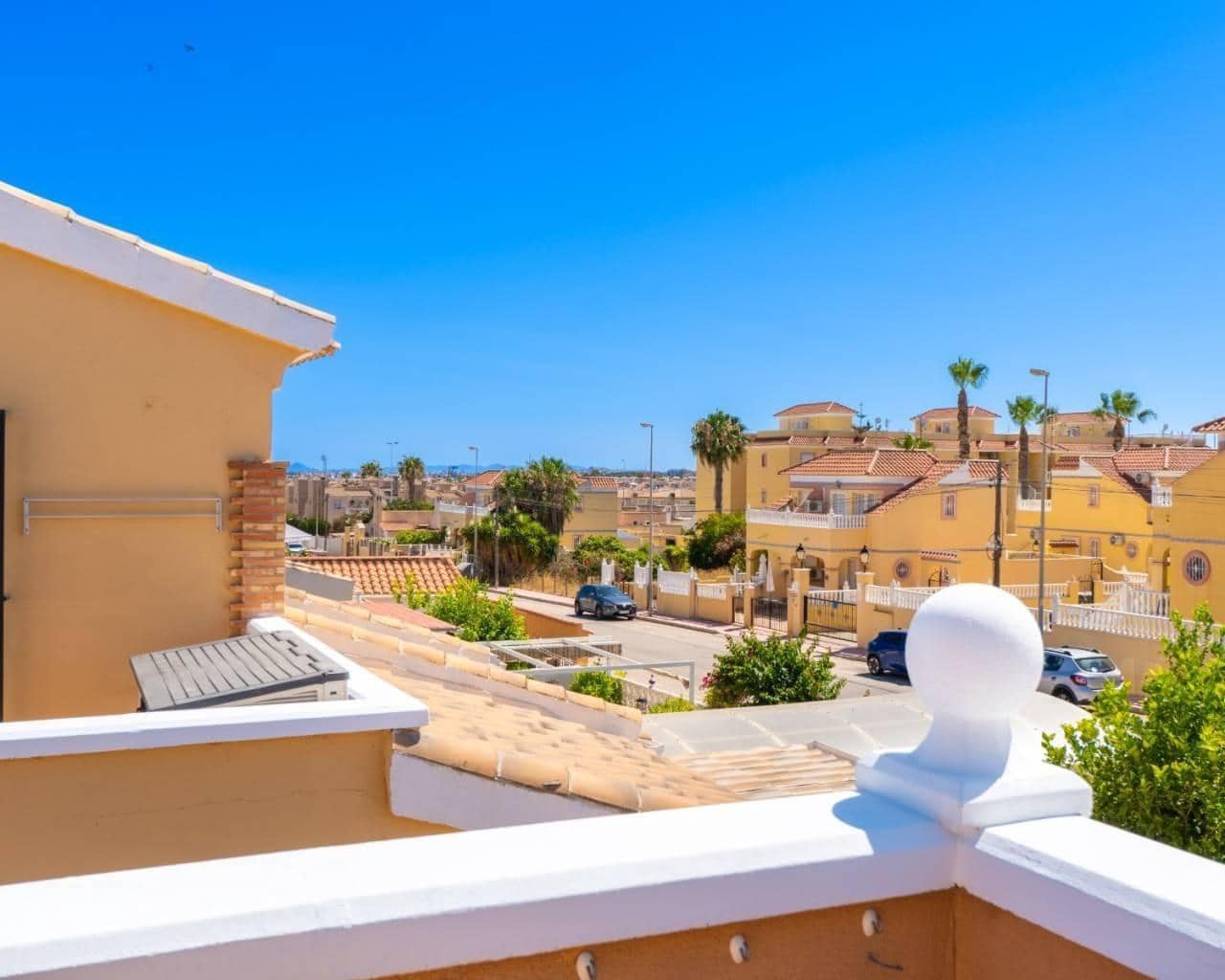 3 chambre Villa/Maison à vendre à La Florida avec piscine - 330 000 € (Ref: 10109896)