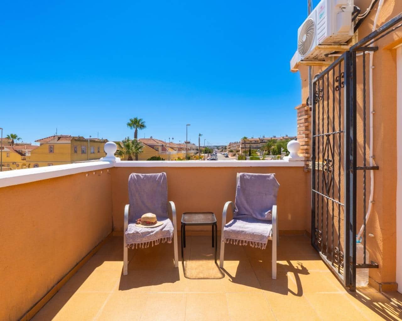 3 chambre Villa/Maison à vendre à La Florida avec piscine - 330 000 € (Ref: 10109896)