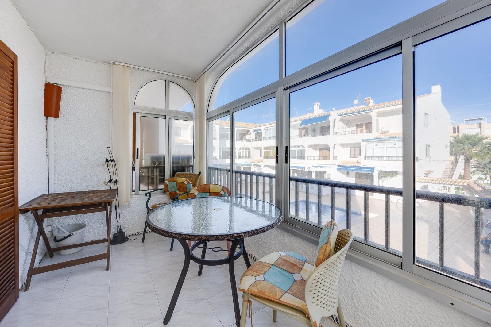 Apartamento de 2 habitaciones en Torrevieja en venta con piscina - 169.990 € (Ref: 10151470)